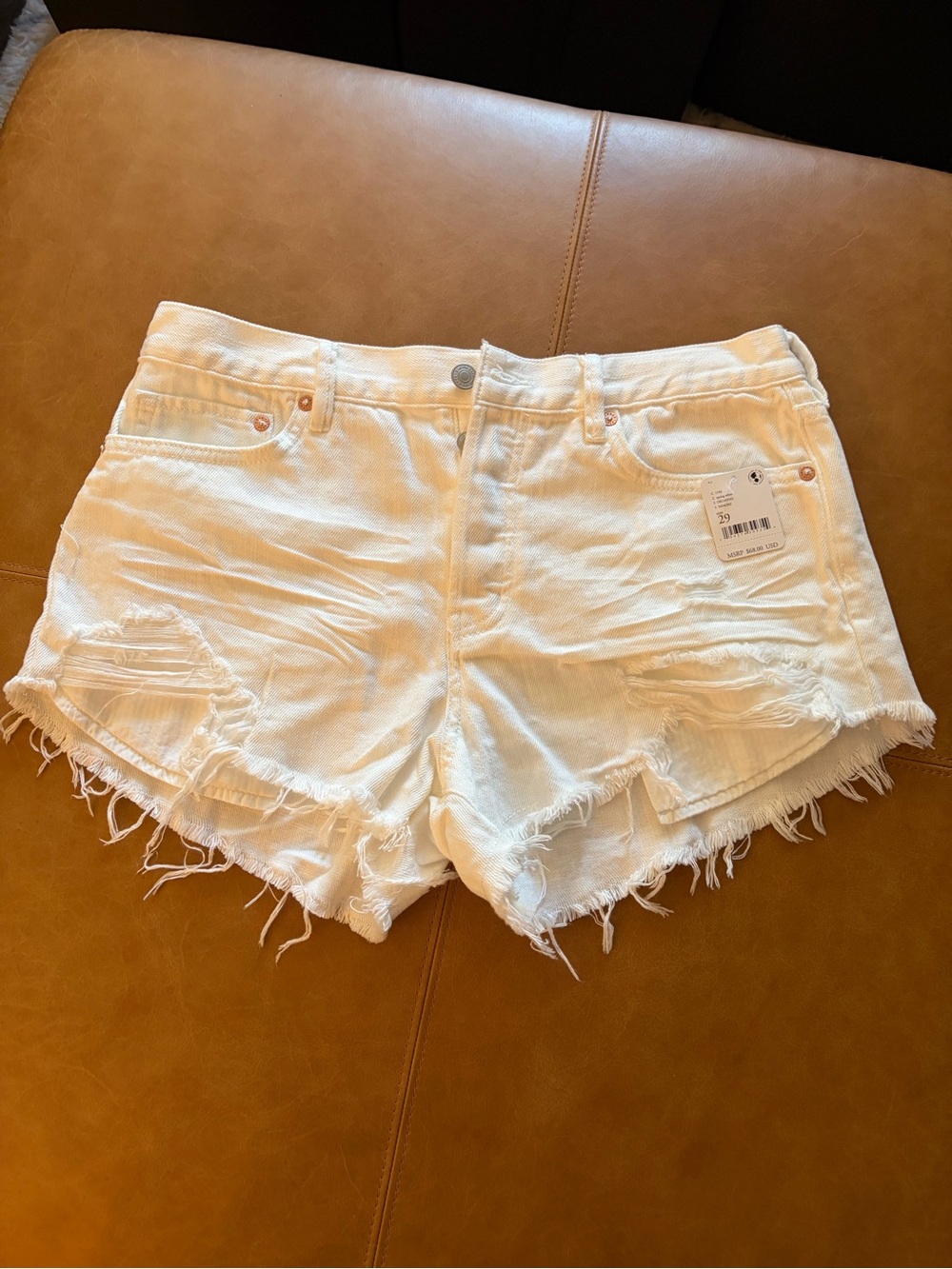 NWT FP white distressed women’s denim shorts